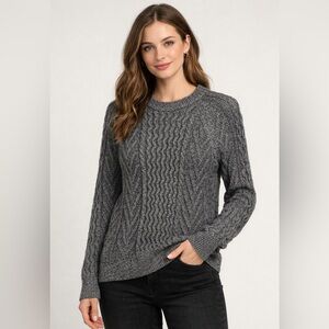 Women’s Medium cable knit sweater cotton